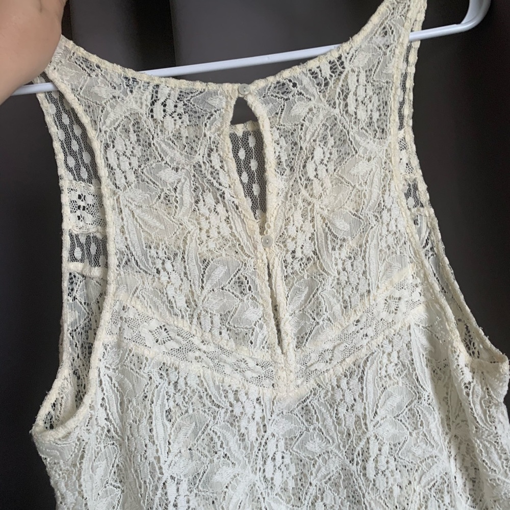 Lace Tank - Picture 2 of 3